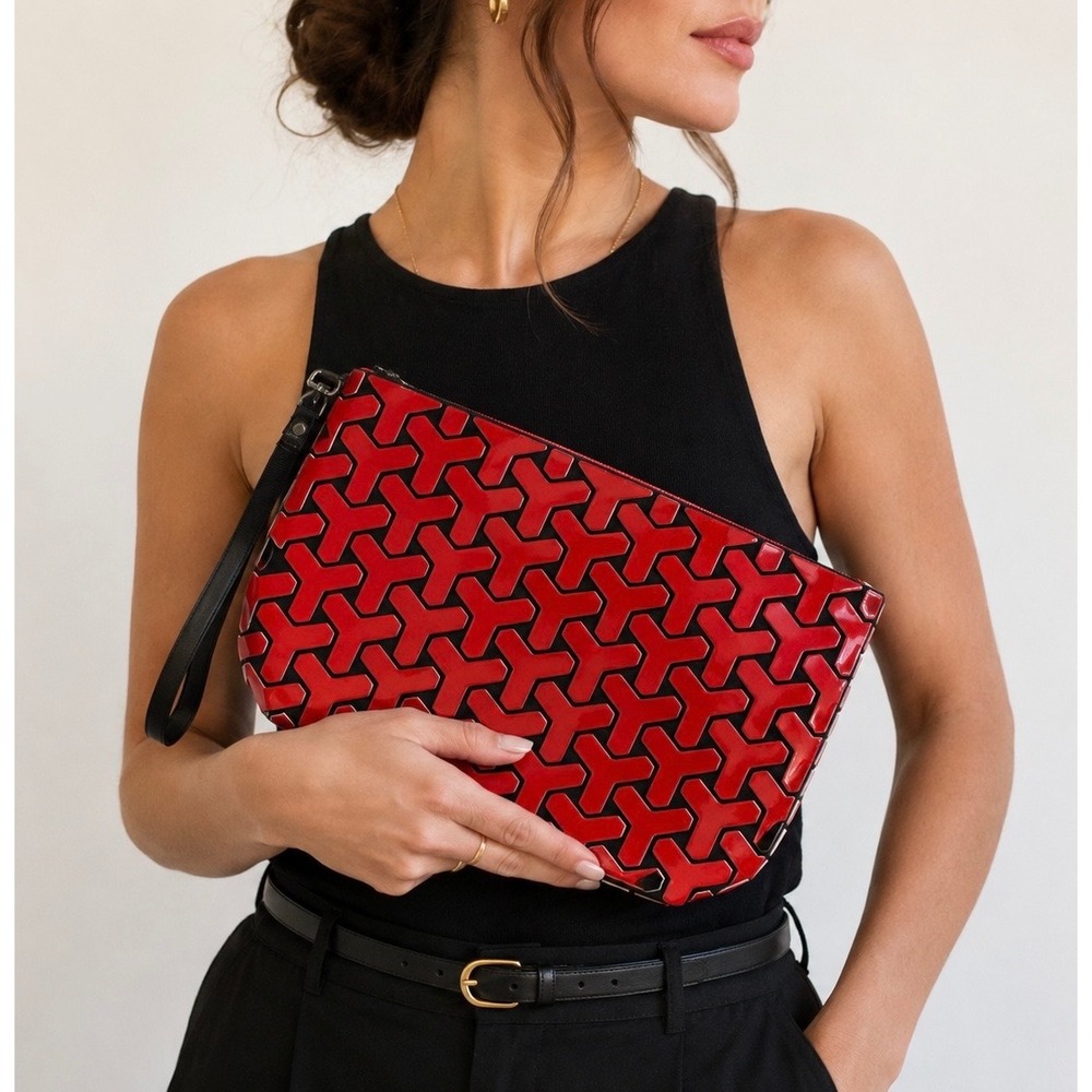 Patrizia Luca Red Black Geometric Patent Leather Applique Zip Clutch Pouch Y2K